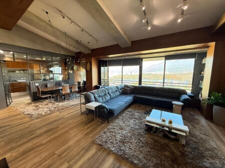 Appartamento Duplex in affitto 3+1 Presso il Lago Secco (ID B230151) Tirana