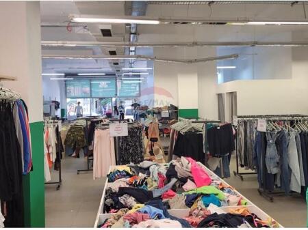 Negozio in affitto vicino a Nela 6