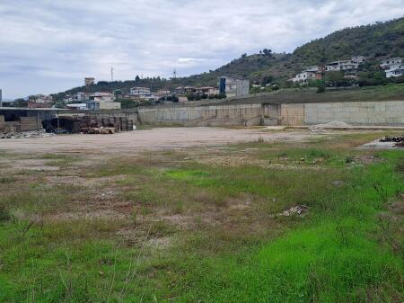 6000 M² TERRENO SULLA STRADA PRINCIPALE - PEZË-HELMES