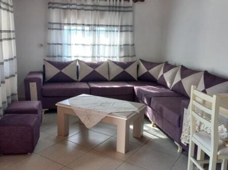 Affittasi Appartamento 2+1+1 con Balcone