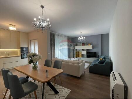 Apartament 3+1 + 2P parkimi tek Park Life!