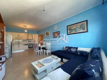 JEPET ME QIRA APARTAMENT 2+1 – PRANE "GJIMNAZITALI DEMI",VLORE!!