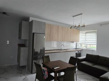 🏡 Jepet me qira apartament 2+1 – Liqeni i Thatë