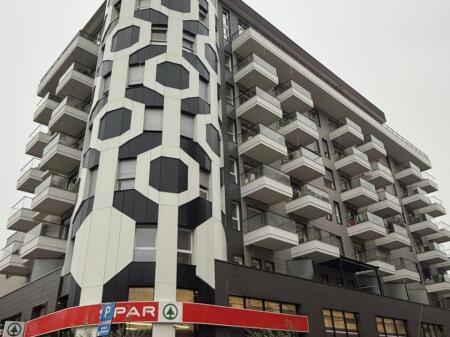 🏡 Shitet apartament 2+1 te Ali Demi, Pallat Spar