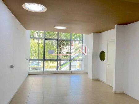 JEPET AMBJENT BIZNESI ME QERA NE VLORE!!