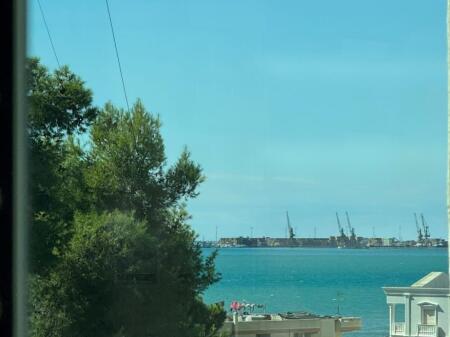 Shitet Apartament 2+1