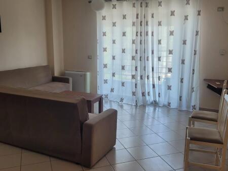 Apartament Ne Shitje 1+1 Tek Komuna E Parisit (ID B110504) Tirane