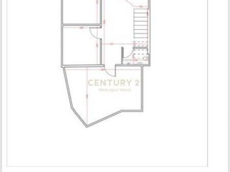 Shitet Ambient Komercial Tek Shkolla e Baletit!