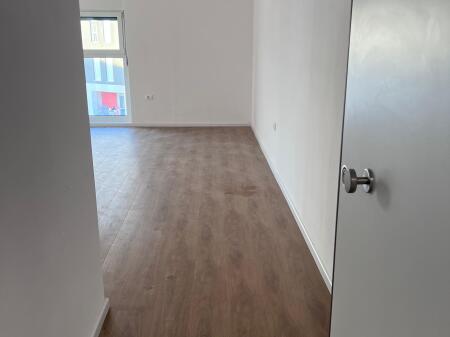 Jepen me qera apartamente bosh, Oxa Fresk