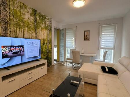 Jepet me qira apartament 2+1 – Univers City
