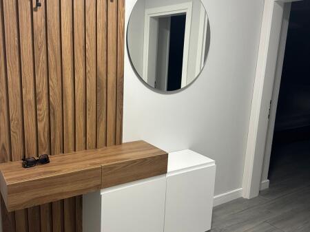 1+1,e mobiluar per here te pare,shkolle e kuqe,550 mije leke