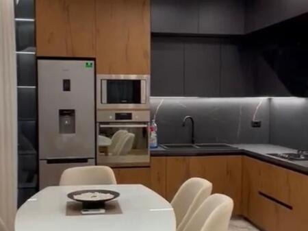 Apartament luksoz 2+1 per qira ne Astir