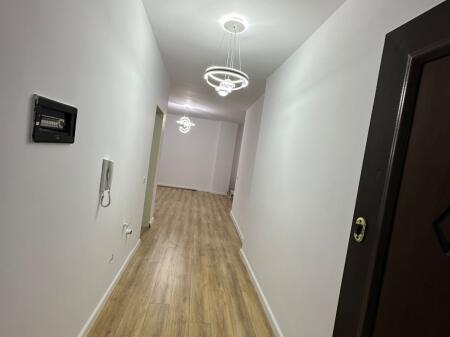 Shitet apartament 2+1 ne Astir tek Posta