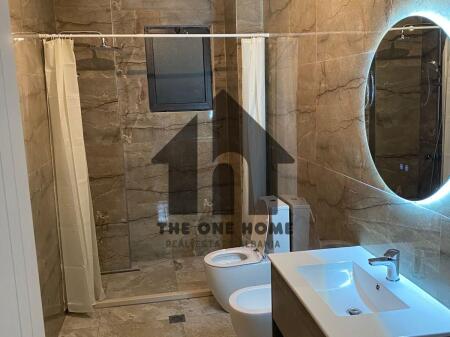 Qera Ap. 2+1+2 Bosh / Komune Parisit . Zyra & Banim.