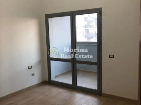 Rent | Business Premises | Zogu i Zi- Karl Topia Square | 380 €/month