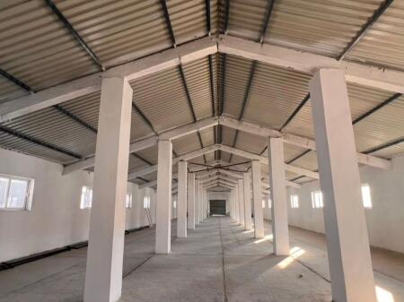 MAGAZZINO 1.120 M2 IN AFFITTO VAQARR