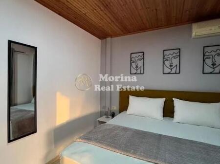 Sale | Villa 6 + 1 | Skënderbeu Street | 500500 €