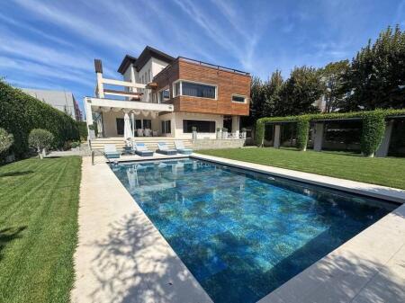 VILE INDIVIDUALE ME PISHINE PER QIRA PRANE TEG