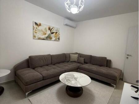 Affittiamo appartamento 2+1, a Selvia 700 € /mese