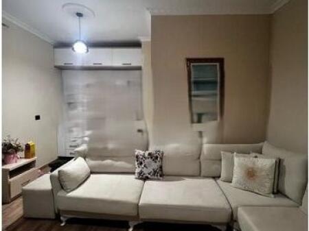 JEPET ME QIRA – APARTAMENT 1+1, FRESK 300 € /Muaj