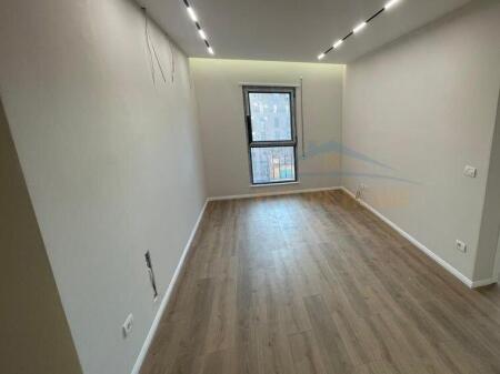 Apartament 2+1, Pazari i Ri, Tirane.