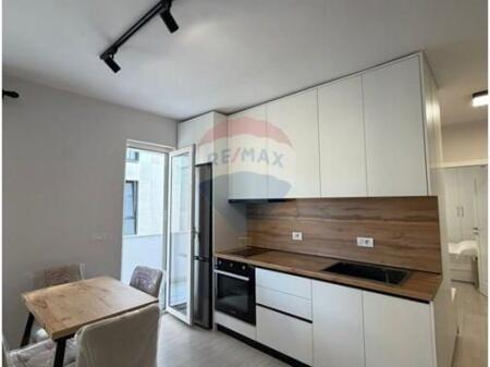 APARTAMENT 1+ PER QIRA PRANE LICEUT
