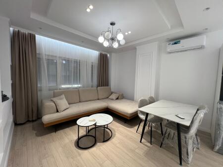 📣 AFFITTO SUPER Appartamento 2+1 con Parcheggio 📍 Vicino al Centro 🛣️ Via "Him Kolli" ✨