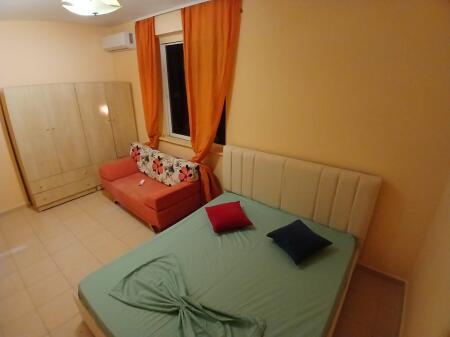 Jepet Me Qera Apartament 1+1+1 Ballkon