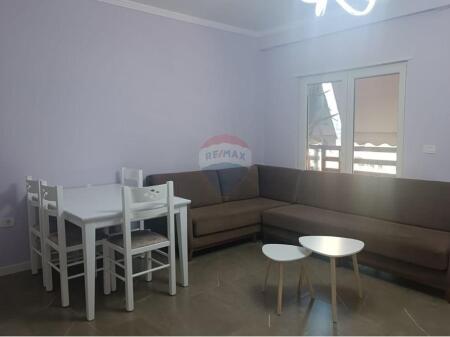 Apartament 1+1 me qira, Gjimnazi Partizani !