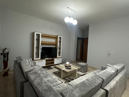 In affitto 3+1+2+parcheggio KODRA E PRIFTIT 550 mila lek