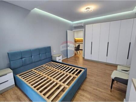Apartament 2+1 me parkim per qira tek Mine Peza!