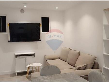 Apartament - Për Qira - Rruga Mine Peza, Tiranë