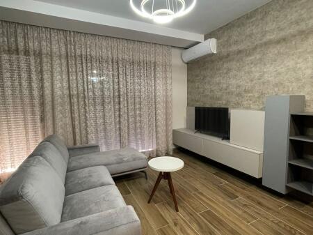 Apartament - Për Qira - Kompleksi Delijorgji, Tiranë