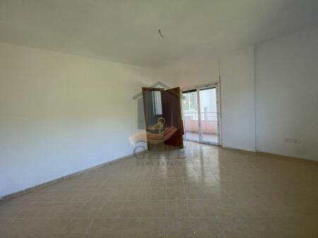 In vendita, Appartamento 2+1 Shkembi i Kavajes, Durres