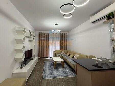 Affitto, Appartamento 2+1+2, Residenza Oasis, Unaza e Re, Tirana