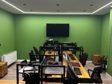 ✨ZYRË ME QIRA E MOBILUAR - RRUGA XHANFIZE KEKO✨