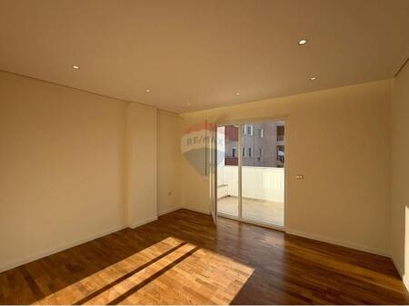 Apartament 2+1 per shitje ne Linze