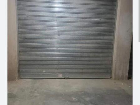 Jepet garazh/ magazine me qera Astir