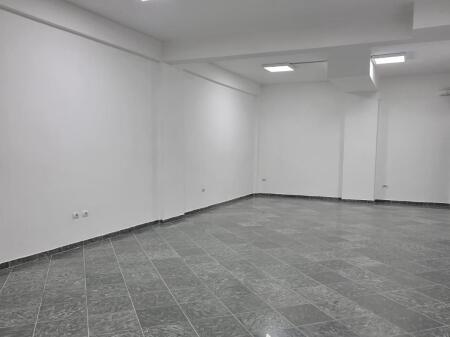 NEGOZIO IN AFFITTO 220 M2 YZBERISHT 2200 EURO