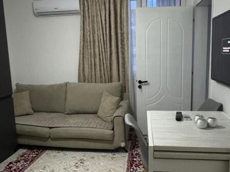 For rent Apartment 1+1, Dibra Street, at the united school 430 thousand lek