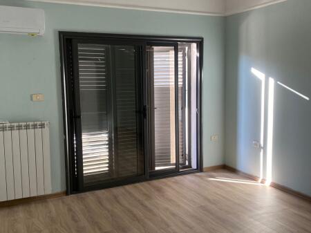 LOCALE UFFICIO IN AFFITTO IN VIA GRAMOZ PASHKO