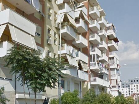 Negozio in vendita vicino alla strada presso il complesso Olimpico nel Comune di Parigi