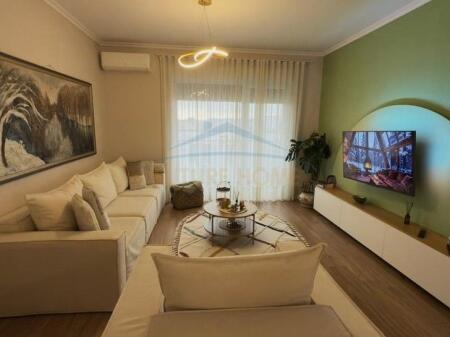 Apartament 2+1+2 ne shitje ne rrugen Jordan Misja, Tirane