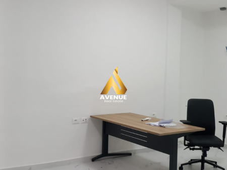 JEPET ME QERA AMBIENT PËR ZYRË – PRANË PRESIDENCËS