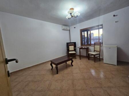 🏠 VENDESI APPARTAMENTO 1+1 – VIA ELBASANI