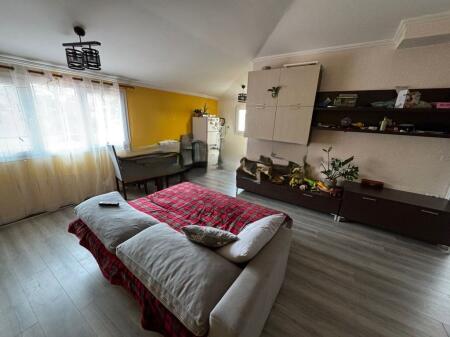 AFFITTO APPARTAMENTO 3+1+2 VICINO ALLA FACOLTÀ DI ECONOMIA 600 € /Mese