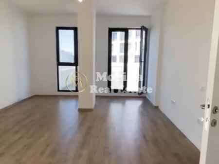 Rent | Apartment 3 + 1 | Pharmacy 10- Arlis Complex | 1000 €/month