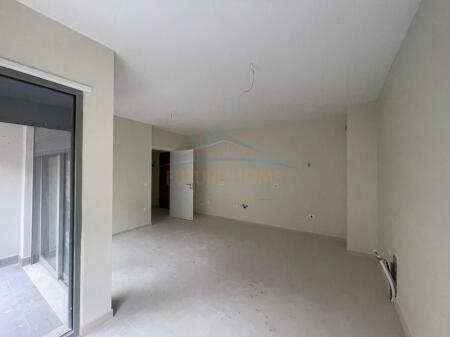 For sale, Apartment 1+1, Dervish Hekali Street, Red School, Tirana