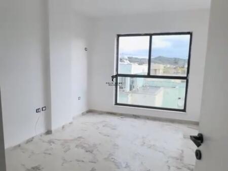 SHITET APARTAMENT 1+1 DURRES 80.000 EURO