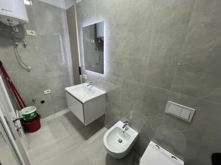 APARTAMENTE 2+1+POST PARKIMI ME QIRA - REZIDENCA GOLDEN TOWER